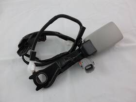 73240-08030 Toyota Front Seat Belt Buckle Driver Sienna 2011-2014