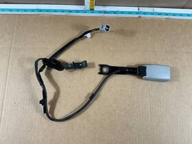 73240-08040-b0 Toyota 2011-2014 Sienna Front Left Side Seat Belt Buckle Oem 73240-08040-b0 Toyota 2011-2014 Sienna Front Left Side Seat Belt Buckle Oem