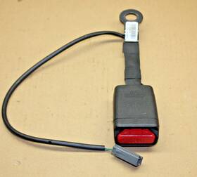 73240-wb002 Toyota 2016-2020 Yaris Ia Passenger Front Right Seat Belt Buckle