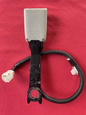 7324047080b0 Toyota 10 - 15 Prius Front Seat Belt Buckle Rh Passenger Side Dark Gray Oem