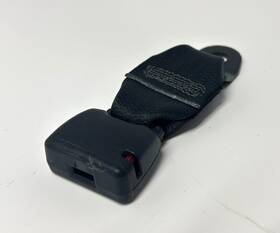 73340-42090-c0 Toyota Rav4 2013-2018 Rear Center Left Seat Belt Receptacle Vin F 5th Digit Oem 73340-42090-c0 Toyota Rav4 2013-2018 Rear Center Left Seat Belt Receptacle Vin F 5th Digit Oem