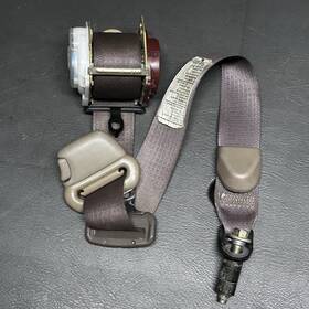 73360-0c020 Toyota 01-04 Sequoia Left Drivers Side Rear Second 2nd Row Shoulder Seat Belt 73360-0c020 Toyota 01-04 Sequoia Left Drivers Side Rear Second 2nd Row Shoulder Seat Belt