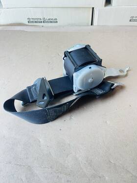 73360-12c10-c0 Toyota 2020-2022 Corolla Sedan Rear Right Passenger Side Seat Belt Retractor Oem