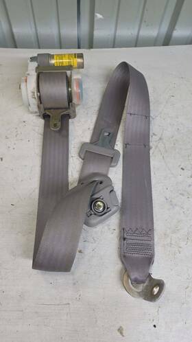 Toyota A0018-p 2000-2004 Tundra Passenger Seat Belt Retractor Assembly Oem Grey/gray
