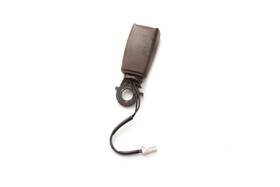 B049603 Toyota 91-97 Land Cruiser Fj80 Front Seat Belt Buckle Brown Left Right Oem B049603 Toyota 91-97 Land Cruiser Fj80 Front Seat Belt Buckle Brown Left Right Oem