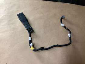 I42a Toyota Prius Xle Front Left Driver Seat Belt Seatbelt Buckle 16-21 O