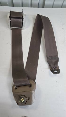 Toyota Tk-ab2-f1237 1996-2002 4runner Driver Side Seatbelt Retractable Brown/tan Oem
