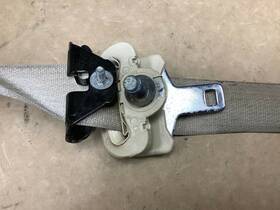 0zu69xt1ad Volkswagen Routan 2010 Front Left Driver Side Safety Seat Belt Retractor Factory