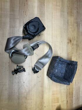 1c0-857-805-d-hcp Volkswagen 98-10 Vw Beetle Right Drivers Side Rear Seat Belt Retractor Assembly Oem