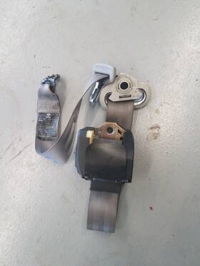 1c0857806a Volkswagen 1998-2005 Beetle Rear Right Seat Belt Retractor Oem