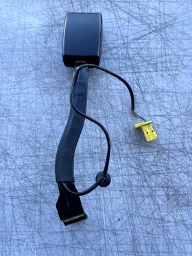 1k4-857-755-j Volkswagen 2006 Vw Jetta Front Seat Belt Buckle Female Receiver End Left Side - Black Oem 1k4-857-755-j Volkswagen 2006 Vw Jetta Front Seat Belt Buckle Female Receiver End Left Side - Black Oem