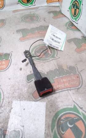 210-11550 Volkswagen Taos 2022 Seat Belt Front 3200131