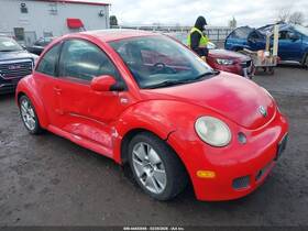212.vw1b02 Volkswagen Beetle 2002 Seat Belt Rear 1479034