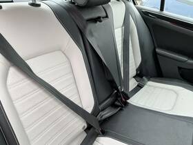 212.vw1h15 Volkswagen Driver Left Rear Seat Belt Black Second Row Fits 2015 Jetta 797035