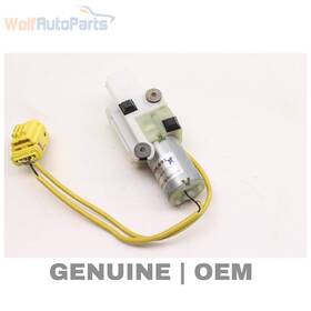 3d7857820d Volkswagen 2004-2006 Vw Phaeton - Front Right Electric Seat Belt Adjusting Motor