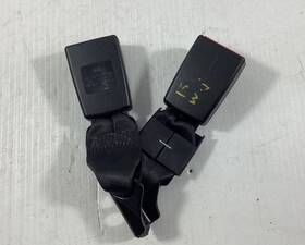 5c6-857-739-ra-a Volkswagen 5c6857739raa 2011-2018 Jetta Rear Seat Belt Receptacle Oem
