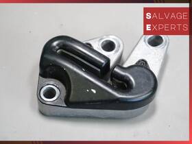 30633363 Volvo 2006-2013 C70 Front Right Passenger Seat Belt Guide Bracket Support Oem 30633363 Volvo 2006-2013 C70 Front Right Passenger Seat Belt Guide Bracket Support Oem