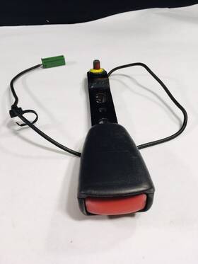 862340 Volvo S80 V70 Xc70 2008 Front Seat Belt Buckle 862340 Volvo S80 V70 Xc70 2008 Front Seat Belt Buckle
