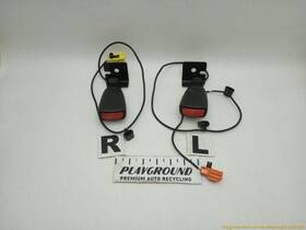 8686940 Volvo C30 Pair Of Left And Right Rear Seat Belt Seatbelt Buckle Fits 2007-2013 07 8686940 Volvo C30 Pair Of Left And Right Rear Seat Belt Seatbelt Buckle Fits 2007-2013 07