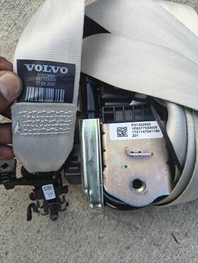 32239342 Vovlo 2016-2022 Oem Volvo Xc90 Front Right Passenger Side Seatbelt Retractor 3k Mile