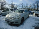 Seat Belt Front Bucket Vin 5TH Digit Hybrid Fits 11-15 Sonata 1715058. Fixed Price $75.00.