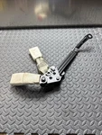 Lexus LS430 Rear Seat Belt Buckle W/ Bracket & Center Ecru: LH05 01-06 Oem. Fixed Price $48.99.