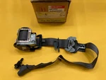 New Kia Oem Front Right Seatbelt Assembly Gray 888801G500XI 88880-1G500XI Nos!. Fixed Price $99.73.