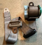 01 -04 2004 Dodge Dakota Right Left Rear Seat Belt Retractor Gray Club Cab. Fixed Price $44.99.