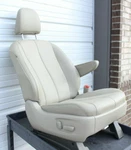 2011-2014 Toyota Sienna Xle Front Right Bucket Seat Leather Bisque 71610-08020. Fixed Price $404.99.
