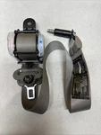 2015-2018 Kia Sedona Rear Left 2ND Row Seat Belt Retractor Oem 89810-A9500. Fixed Price $78.95.
